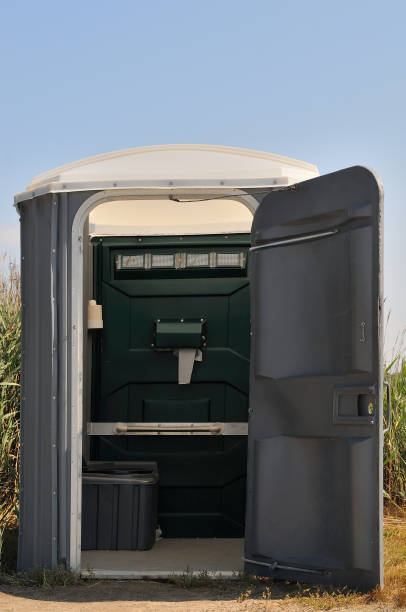 Portable Toilet Options We Offer in Paris, TX